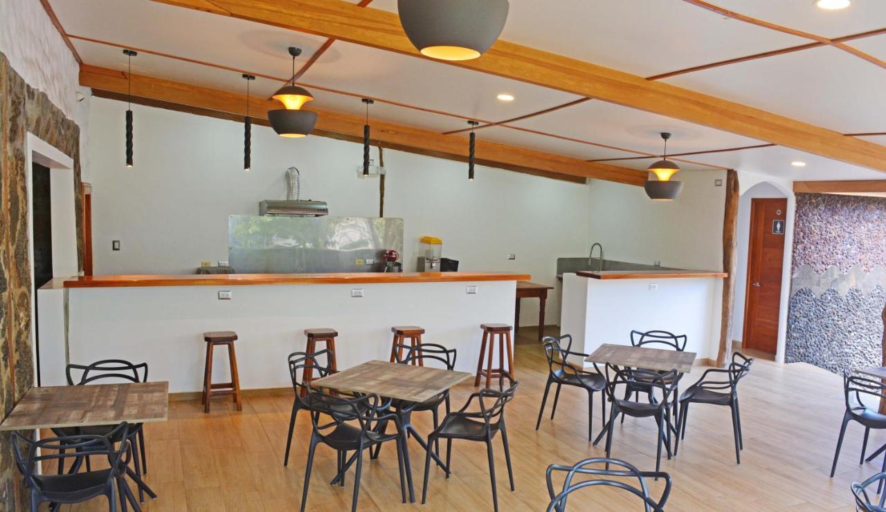 Lava House 3* Puerto Ayora (Galapagos Islands)